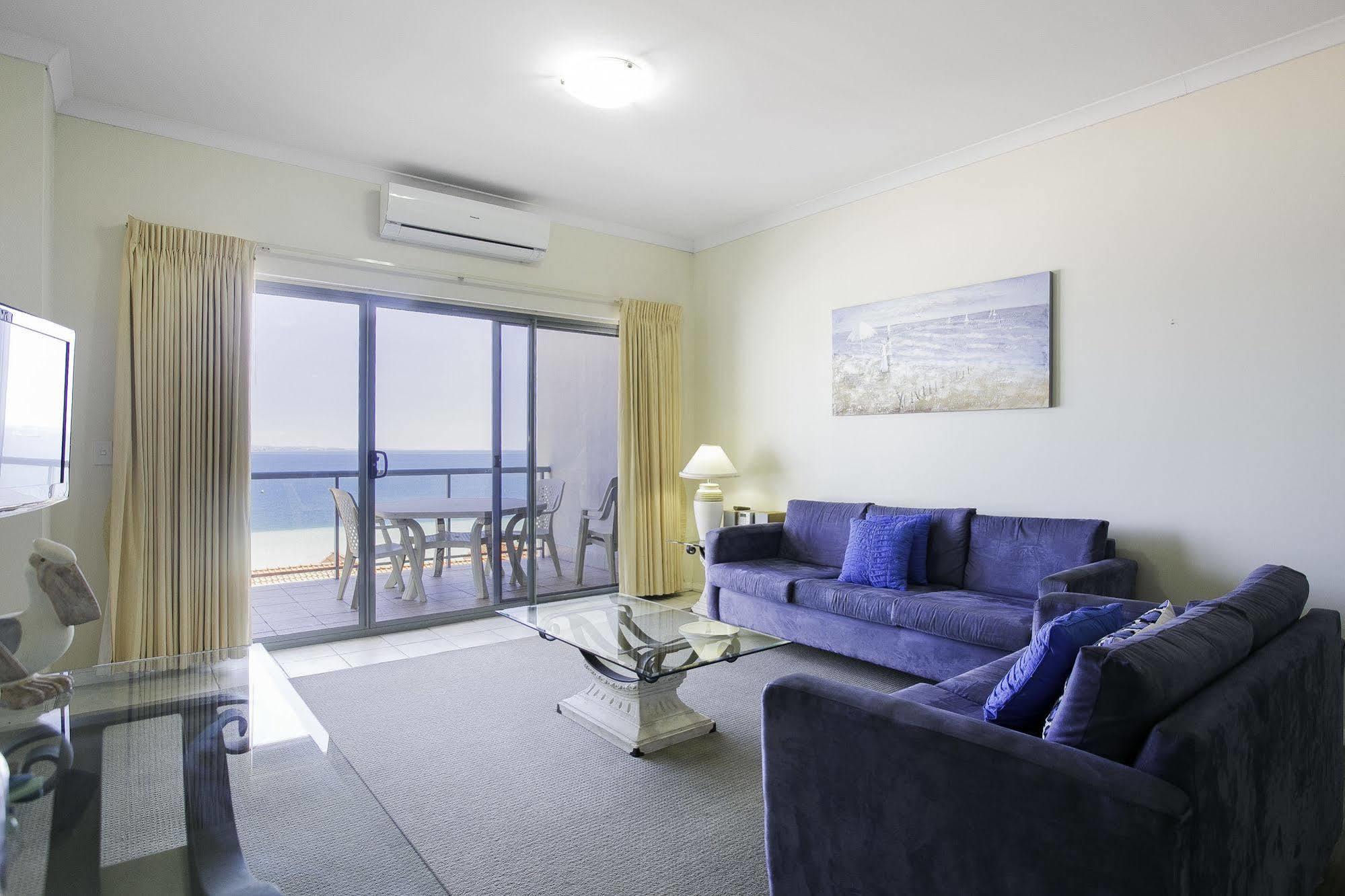 Boardwalk By Rockingham Apartments ภายนอก รูปภาพ